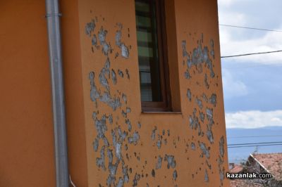 Министри на посещение в Шипка след бурята: Държавата обеща помощ за пострадалите/ ВИДЕО 