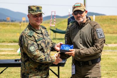 Състезание между операторите на дронове на формированията от Сухопътните войски „Ястреб 24“ се състоя на УЦ „Тюлбе“ 