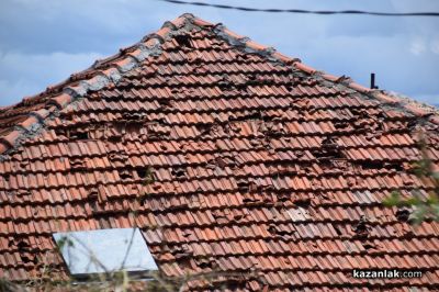 Министри на посещение в Шипка след бурята: Държавата обеща помощ за пострадалите/ ВИДЕО 