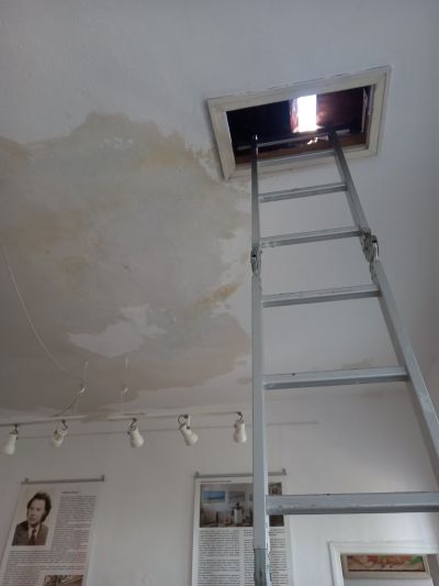 Апел за помощ: Набират се средства за читалището и Чирпанлиевата къща в Шипка след опустошителната буря