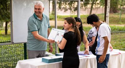 Випуск 2024 на ПГЛПТ получи своите дипломи и свидетелства за професионална квалификация