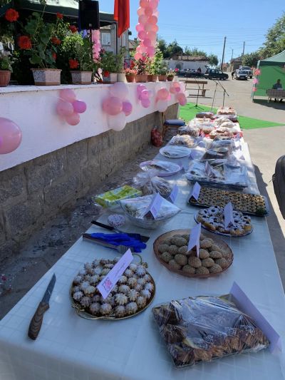 Над 270 участника се включиха във второто издение на Фолклорния фестивал “Духът на розата” в с. Горно Черковище