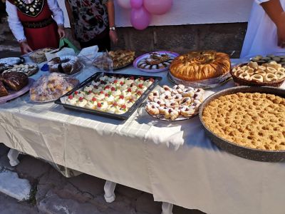 Над 270 участника се включиха във второто издение на Фолклорния фестивал “Духът на розата” в с. Горно Черковище