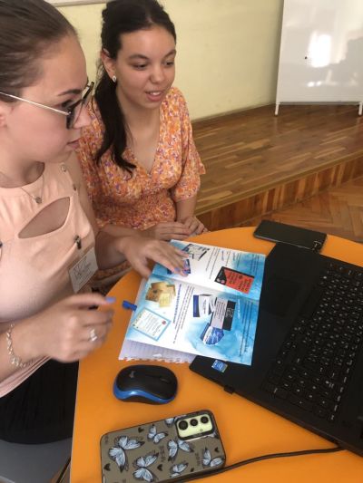 Учебно-тренировъчна фирма от ПГЛПТ взе участие в Балкански пазарен ден