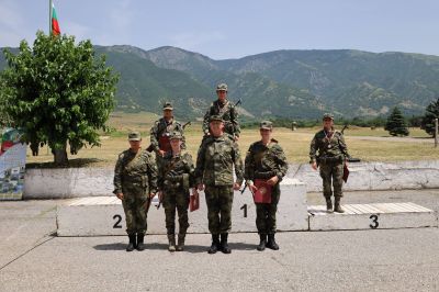 Стрямци са комплексен първенец в шампионата по тактическа стрелба 