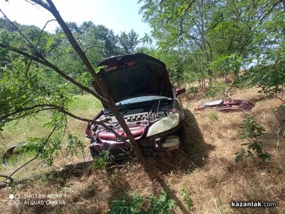 Жена пострада при катастрофа на пътя Средногорово – Бузовград / Новини от Казанлък