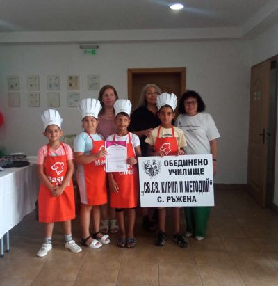 Над 1100 лв. събраха на благотворителен базар в Казанлък за каузата Защитено пространство „Детство без насилие“