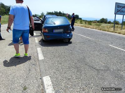 ПТП с пострадали край Шипка/ОБНОВЕНА