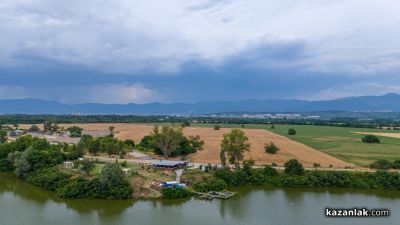 Спортен риболов и вкусна храна в „Рибарско място“ до Казанлък