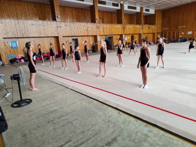 Наградиха казанлъшката гимнастичка Божидара Деребеева за добрите ѝ постижения