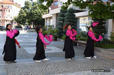 Гости от Тибет посетиха Града на розите и забележителностите му/ ВИДЕО