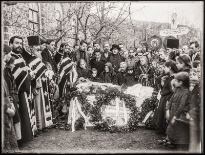 Снимки на Антип Обущаров възкресени от Александър Иванов, намериха място в престижен фото салон в Италия