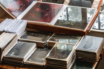 Снимки на Антип Обущаров възкресени от Александър Иванов, намериха място в престижен фото салон в Италия