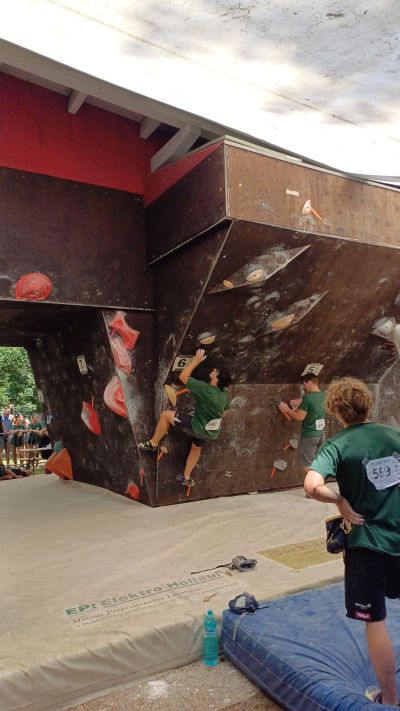 Косара Костова и Ани Ванкова от „Селт“ завоюваха златни и бронзови медали в Австрия