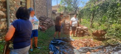 27 доброволци ремонтираха покрива на шипченския храм