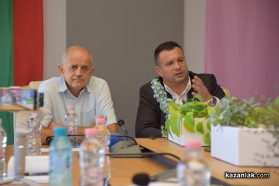 Превенция срещу пожарите: Община Казанлък подписа споразумение с FIRE-RES за сътрудничество и взаимодействие 