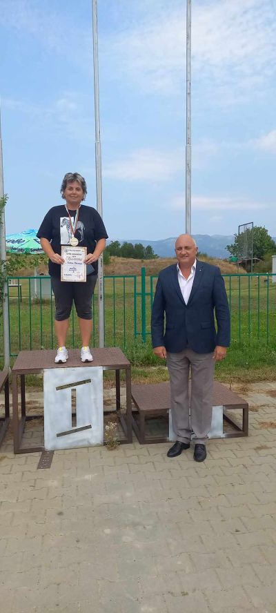 Двама състезатели от КЛС “Балиста“ се качиха на почетната стълбичка на турнира по стрелба в Казанлък 