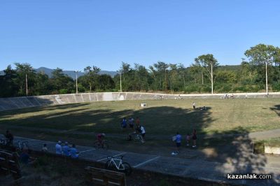 КК “Лястовица“ обраха наградите от Републиканското първенство на писта в Казанлък