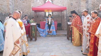 Митрополит Киприан възглави Божествената св. Литургия в Потопената църква край Жребчево