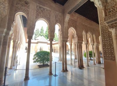 Преподаватели от ИКТ Център наблюдаваха работа на испански колеги благодарение на Еразъм+