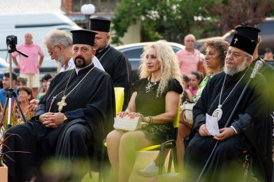 Вълшебен концерт на талантите от “Академия Роза“ зарадва жителите и гостите на град Шипка