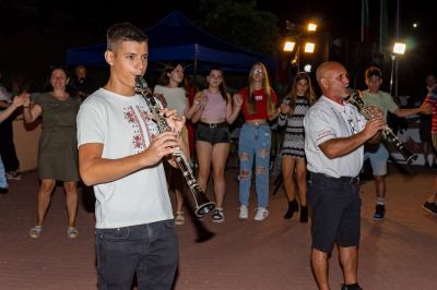 Концерт и празнична заря поставиха кулминацията на “Богородични празници 2024“ в Шипка