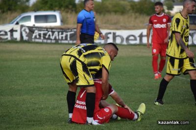 ФК „Розова долина“ Казанлък срещу ФК “Минерал“ Овощник