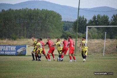 ФК „Розова долина“ Казанлък срещу ФК “Минерал“ Овощник