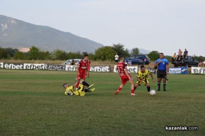 ФК „Розова долина“ Казанлък срещу ФК “Минерал“ Овощник