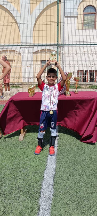 Купа и престижно второ място за малките ни футболисти от турнир в гр.Обзор