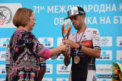 Италианецът Джовани Карбони финишира първи в Казанлък през втория етап на 71-та Международна колоездачна обиколка на България