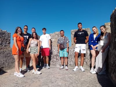 Ученици от ИКТ Център създаваха сайтове и мобилни приложения в Португалия