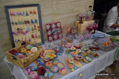 Н.Пр. Али Реза Ирваш и делегация от Иран посетиха летния занаятчийски базар в музей “Чудомир“