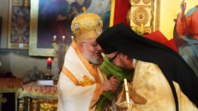 Митрополит Киприан отбеляза имения си ден с литургия