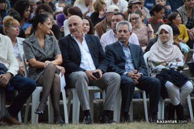 Тракийските празници в Казанлък са официално открити. Статуетката „Проф.Александър Фол“ получи доц. д-р Даниела Стоянова