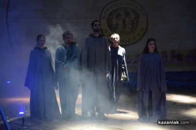 Тракийските празници в Казанлък са официално открити. Статуетката „Проф.Александър Фол“ получи доц. д-р Даниела Стоянова