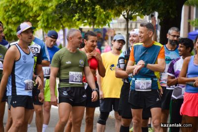 Над 180 участника от страната и чужбина се впуснаха в надпреварата за Купа “Община Казанлък“- Bike & Run