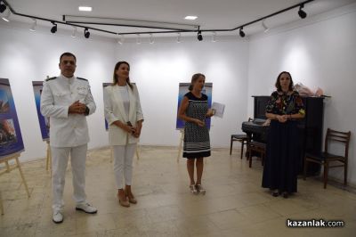 От Варна до Чили: Пътешествие от любов създаде изложбата “До Антарктида и назад с любов”