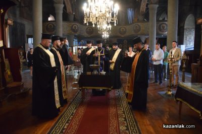 С тържествена програма Казанлък отбеляза 139 години от Съединението на Княжество България и Източна Румелия