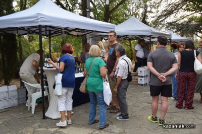 В Казанлък започнаха вечерите на тракийското вино и винената култура