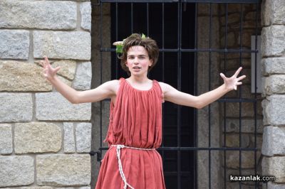 В Казанлък започнаха вечерите на тракийското вино и винената култура