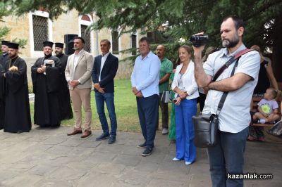 С тържествена програма Казанлък отбеляза 139 години от Съединението на Княжество България и Източна Румелия