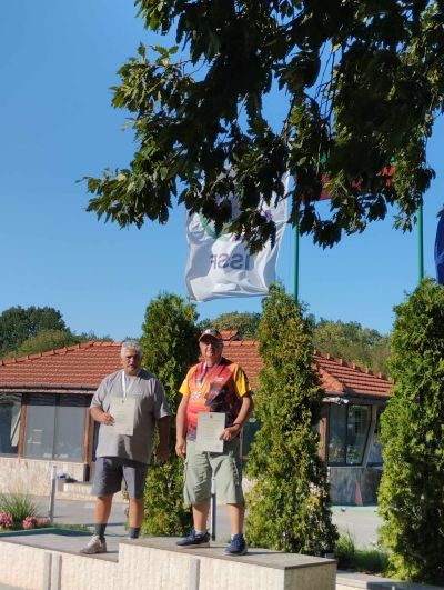 Казанлъшките стрелци от “Балиста“ с куп медали и титли от Държавното в Долни Дъбник