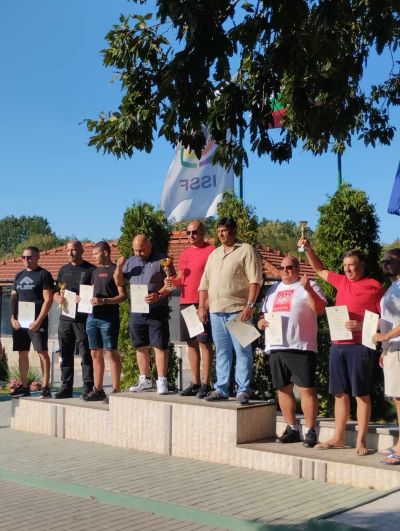 Казанлъшките стрелци от “Балиста“ с куп медали и титли от Държавното в Долни Дъбник