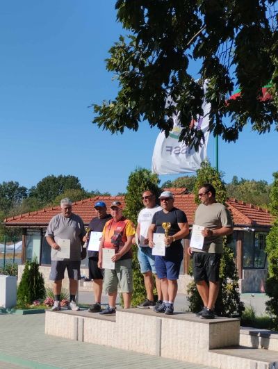 Казанлъшките стрелци от “Балиста“ с куп медали и титли от Държавното в Долни Дъбник