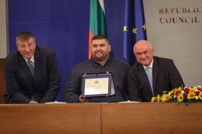 Наградиха българските олимпийци и параолимпийци за постиженията им в Париж 