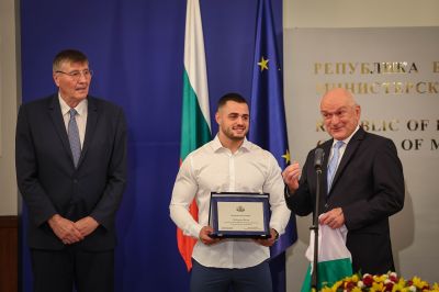 Наградиха българските олимпийци и параолимпийци за постиженията им в Париж 