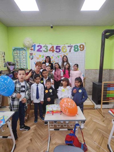 В Павел баня си пожелаха “На добър час!” през новата учебна година 