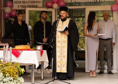 60-и випуск направи първите си стъпки в ПГ по лека промишленост и туризъм