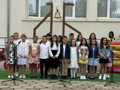 ОУ „Св. Паисий Хилендарски“ стартира учебната година с нов заместник-директор 